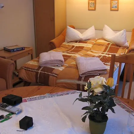 Apartment Ferienwohnung Schneider *